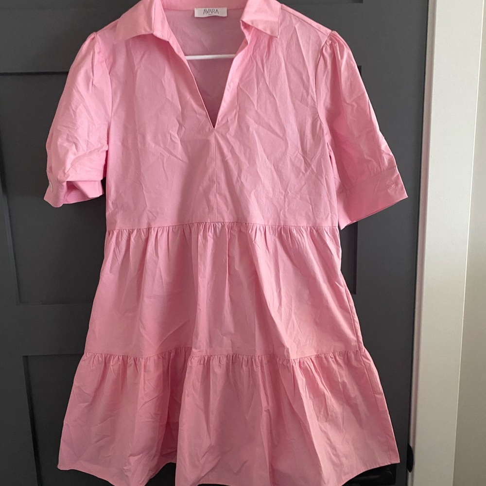 NEW! Cotton dress by Avara! Size Small.